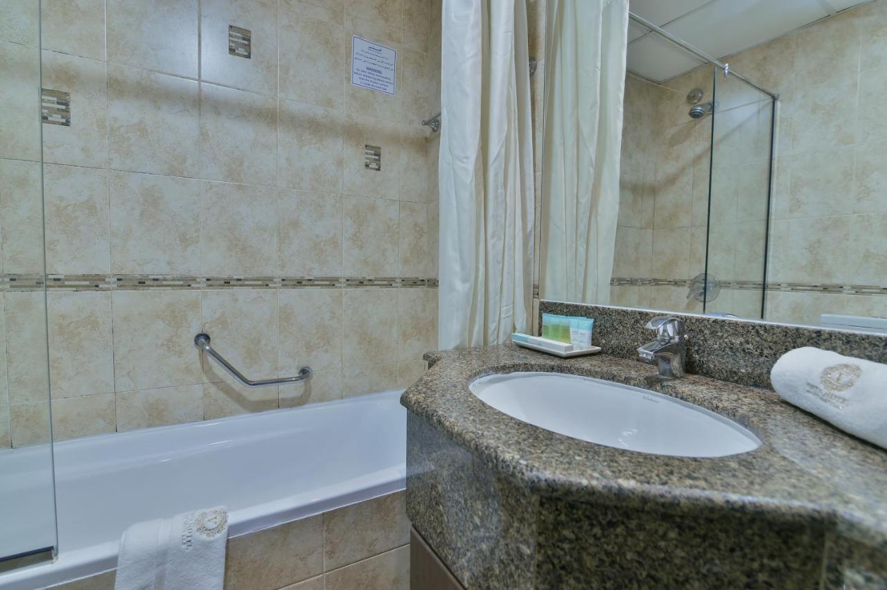 Отель Vista Deluxe 4*
